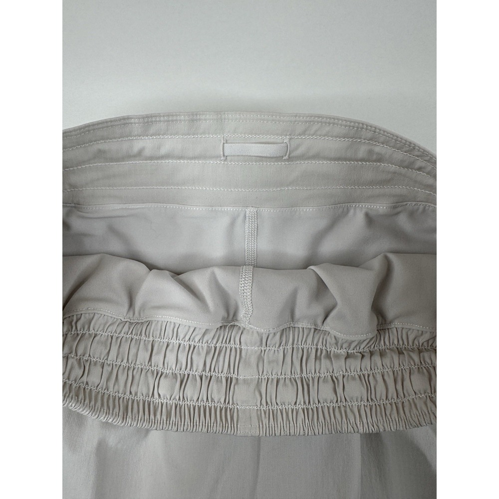 Lululemon Hotty Hot High-Rise Skirt Skort Size 8 White Tennis Prep Golf Sporty - Picture 11 of 13